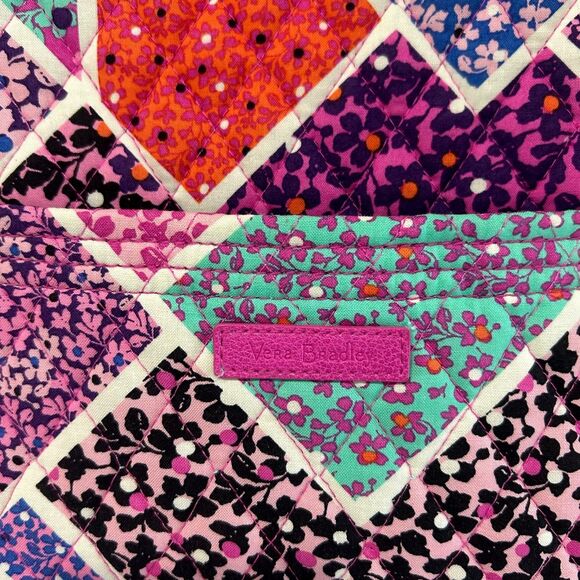 Vera Bradley Miller Travel Tote Storage Bag In "Modern Medley" Pattern - Picture 3 of 11